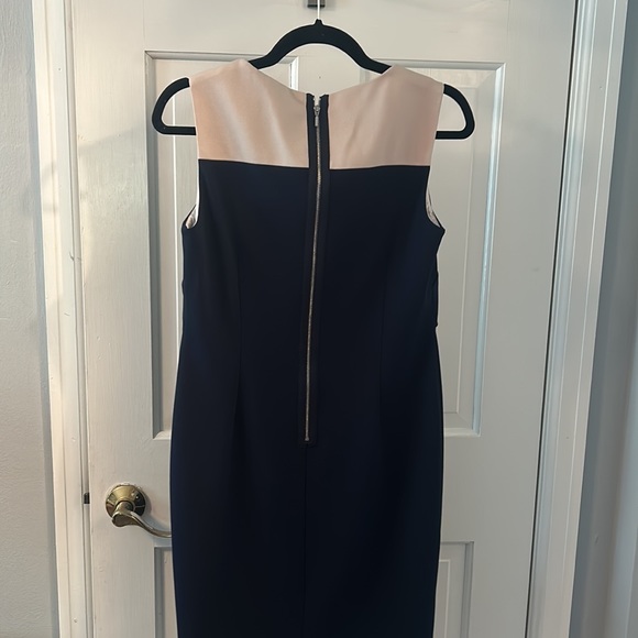 Donna Morgan dress - size 4 - lined - Navy and ivory - Picture 3 of 3